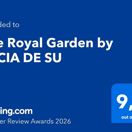 The Royal Garden By Lucia De Su