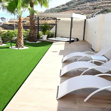 Apartment The Royal Garden By Lucia De Su Santa Cruz de Tenerife