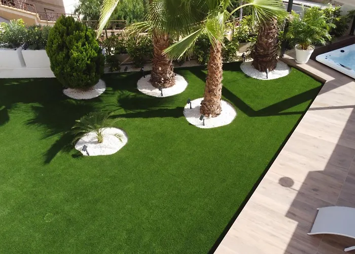 The Royal Garden By Lucia De Su Santa Cruz de Tenerife